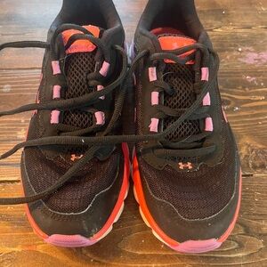 Under Armour Black and Pink Sneakers